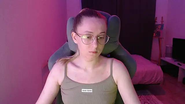 AnabelFrel online show from October 30, 12:24 am