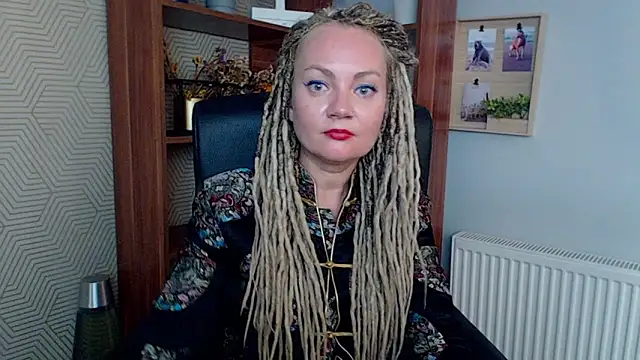 KayaMagic online show from November 27, 5:38 pm