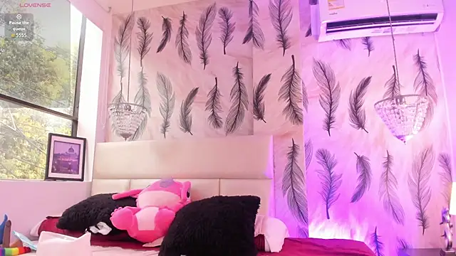 Vivi prinncess online show from October 6, 9:41 pm