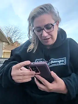 Canadian BBW online show from April 19, 12:10 am