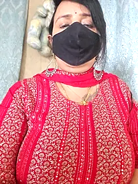 cute-tanvi online show from March 18, 8:19 am