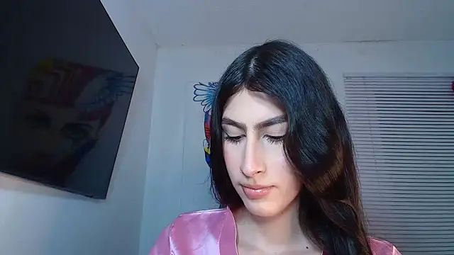 valeria gonzales  online show from September 29, 1:43 am