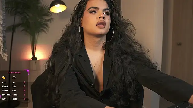 artechloe online show from April 27, 11:35 pm