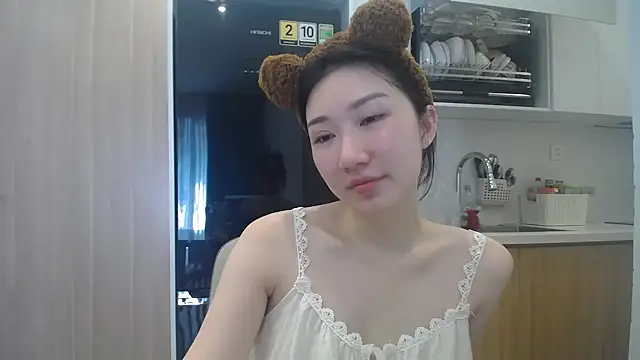 Asiagirll online show from May 27, 1:57 am