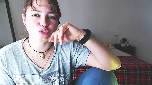 solamatista11 online show from November 26, 8:43 pm