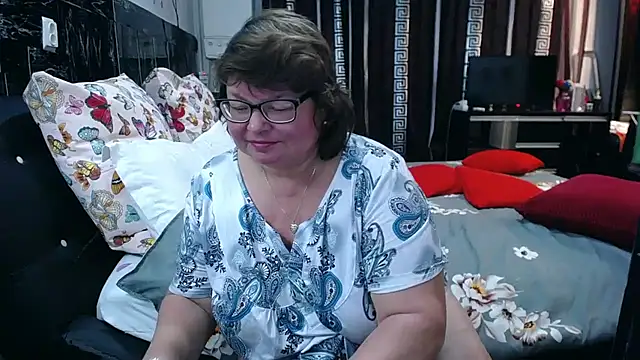 SweetMommaX online show from April 30, 8:57 pm