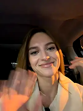 -AngelAri- online show from November 4, 6:02 pm