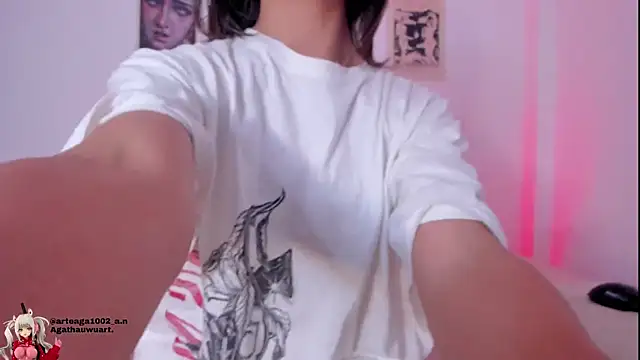 Moonlight1002 online show from November 18, 8:04 am