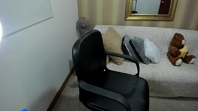 NicolettColin online show from September 15, 8:27 pm