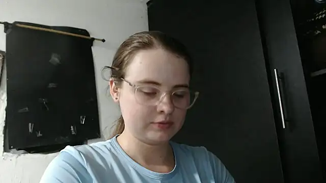 HellenMiyer1111 online show from January 15, 12:49 am