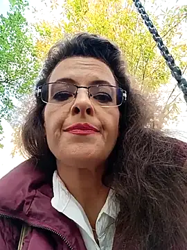 RebeccaNoble online show from October 18, 10:18 am