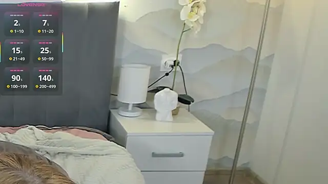 Tori cat online show from September 27, 6:37 pm