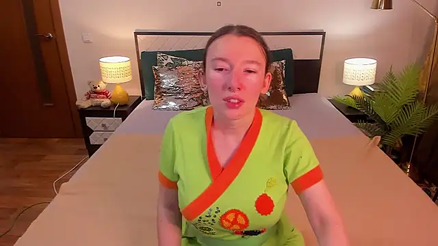 CatherineWalls online show from July 11, 1:05 am