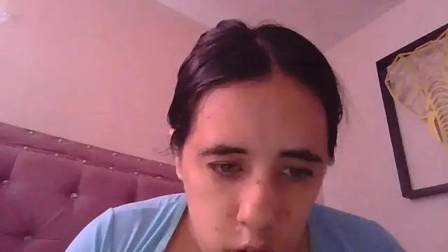 annarose19 online show from December 18, 5:29 pm