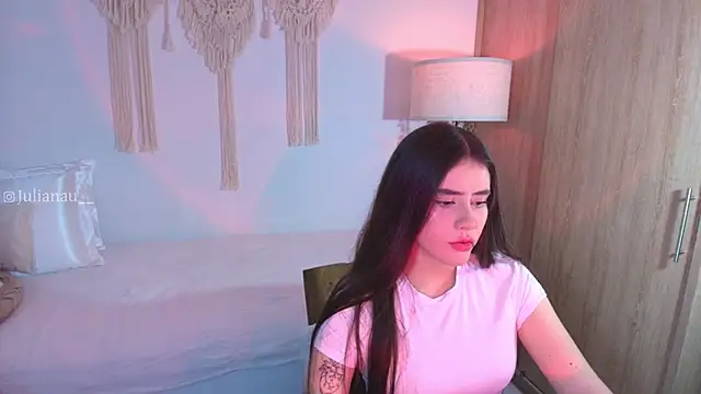 iriswest  online show from November 17, 12:44 am