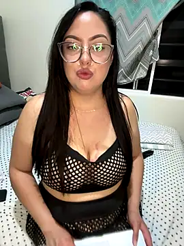 MileyGia online show from September 11, 1:50 am