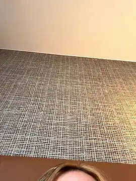 short sweetpea online show from September 12, 5:53 pm