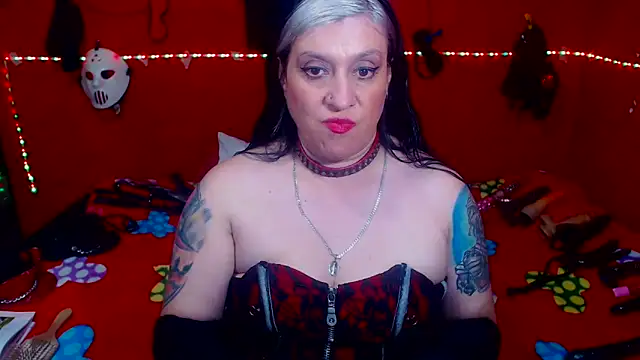Snapshot of MATURE_Randy chatting on October 21, 9:52 pm MATURE Randy online show from October 21, 9:52 pm