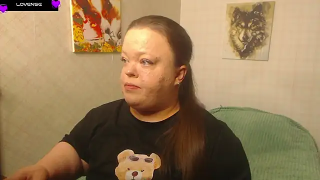 Janiffer MiMi online show from October 29, 6:32 pm