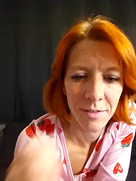 Snapshot of Mymiesexy chatting on October 30, 9:49 pm Mymiesexy online show from October 30, 9:49 pm