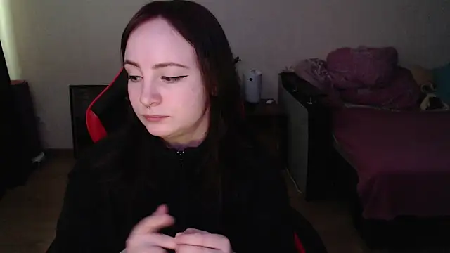 Laralianna online show from April 30, 5:01 am