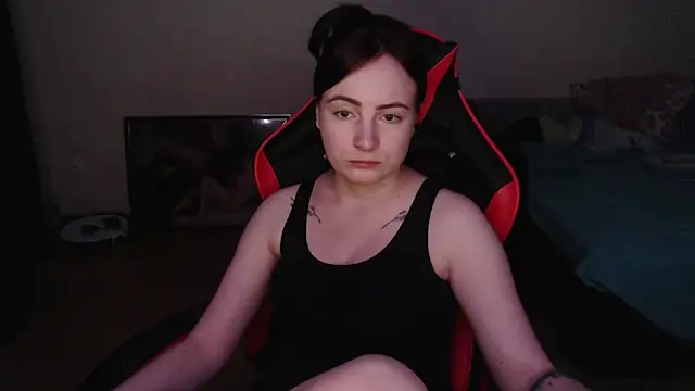 Laralianna online show from March 8, 2:04 am