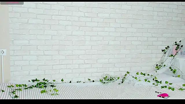 LinaKenny online show from November 10, 6:36 pm