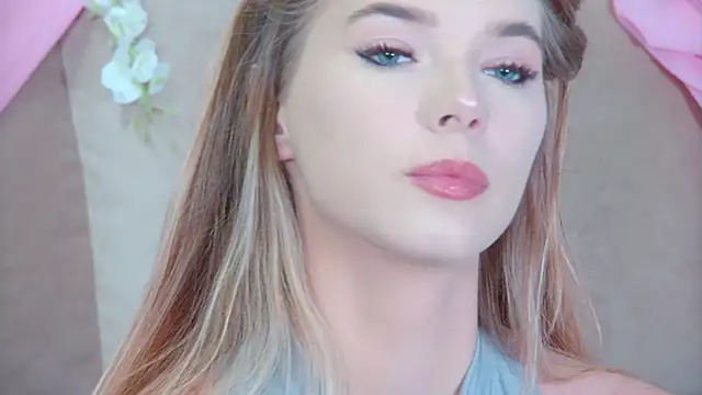 GentleRossi online show from September 10, 3:23 pm