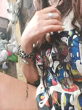 k lebannon online show from September 26, 4:26 pm