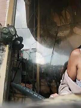 k lebannon online show from February 11, 8:32 pm