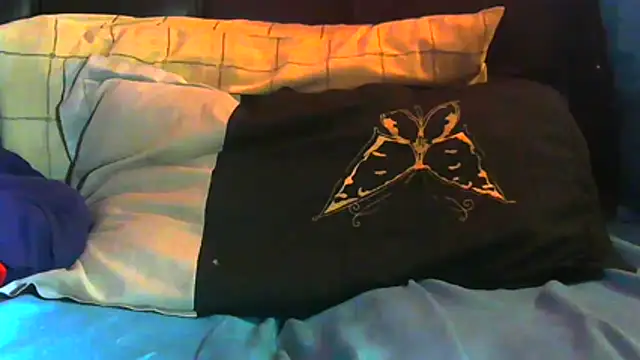 Queenofthenightx online show from December 16, 3:56 am