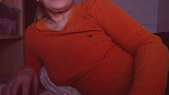 MadamBombShell online show from November 18, 12:50 pm