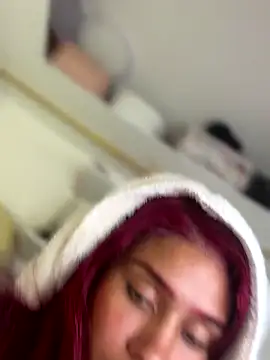 stormyy  online show from September 19, 2:43 am