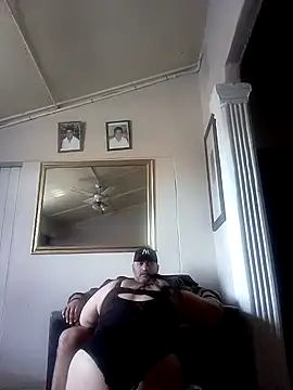 LoveDoves online show from November 21, 8:27 am