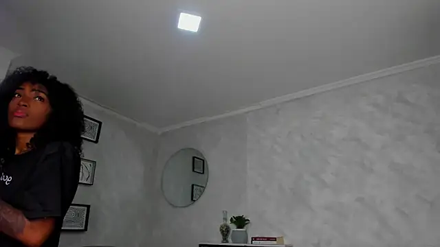 Emattaylor online show from April 8, 11:01 am