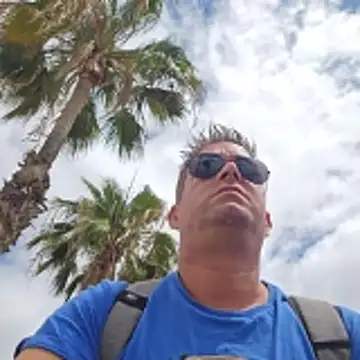 Trucker Hunter online show from April 8, 12:29 pm