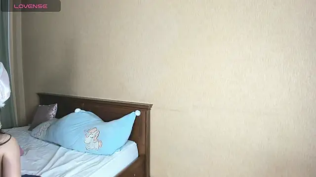 mia choo online show from April 18, 6:27 am