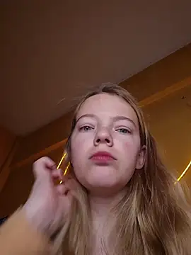 -veranito- online show from September 22, 3:16 am