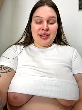 perfect sweety girl online show from September 8, 8:30 pm