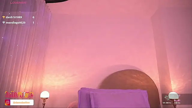 danna berlin  online show from November 28, 7:39 pm