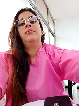 Latina sexy1 online show from February 16, 3:45 pm