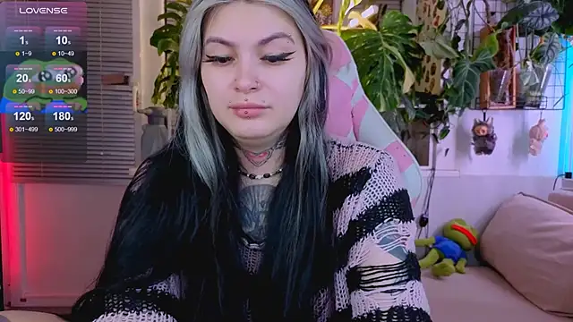 jelya sg online show from December 1, 1:25 pm