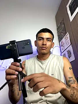 sorry-mom69 online show from November 22, 5:59 pm