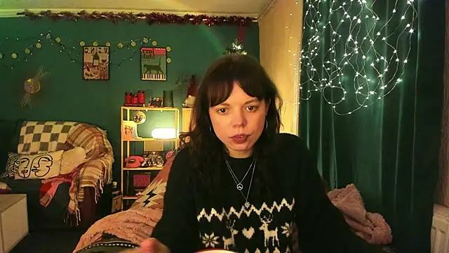 ClancyMorissey online show from January 5, 6:00 pm