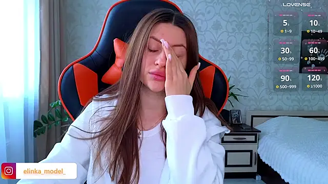 Elishka  online show from April 6, 4:57 am