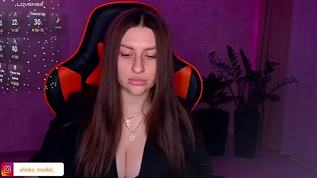 Elishka  online show from October 5, 6:57 pm