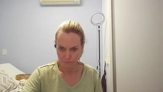 Annylove1 online show from March 1, 12:54 am