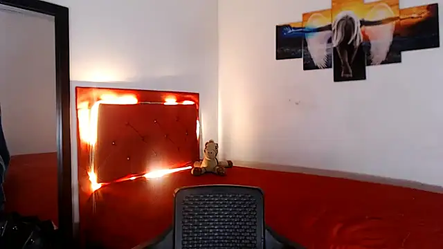 sofiaxdollxxx online show from March 9, 3:26 pm