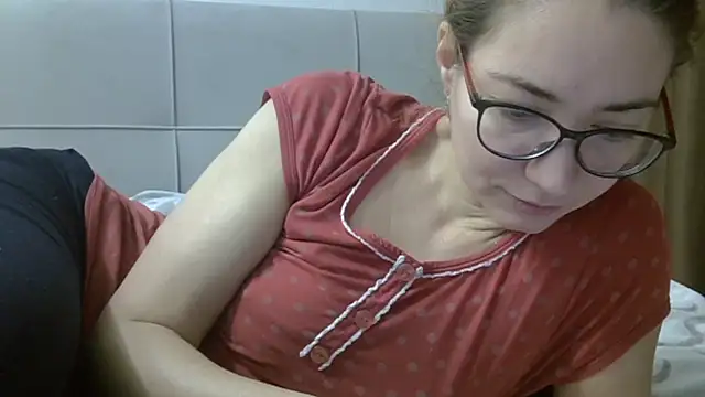 Ashleyspice online show from November 27, 6:05 am