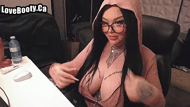 sheylagoddess11 online show from September 21, 7:07 am